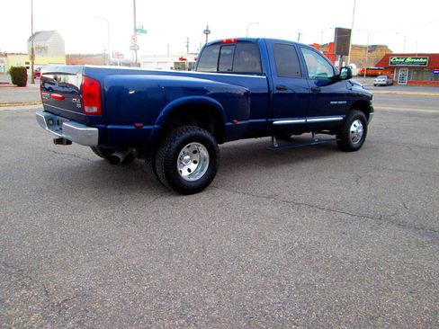Used 2004 Dodge Ram 3500 Truck SLT w/ Trailer Tow Group image 3