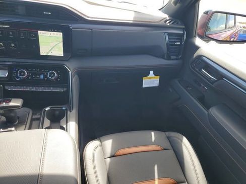 New 2026 GMC Sierra 1500 AT4 w/ AT4 Premium Package image 27