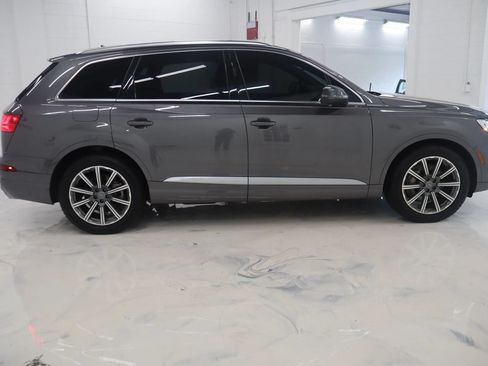 Used 2018 Audi Q7 3.0T Prestige w/ Prestige Package AWD/4WD image 11