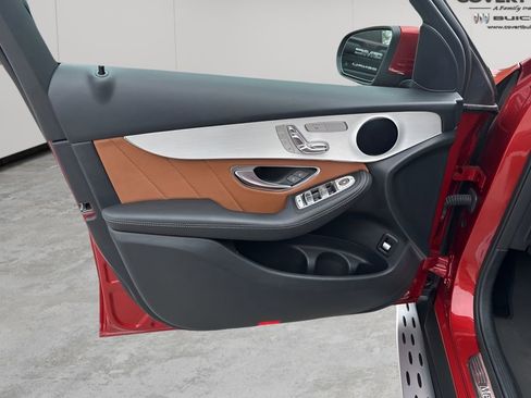 Used 2022 Mercedes-Benz GLC 300 image 25