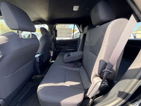 New 2026 Toyota 4Runner SR5 image 15