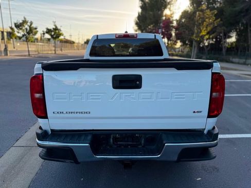 Used 2021 Chevrolet Colorado W/T AWD/4WD image 11
