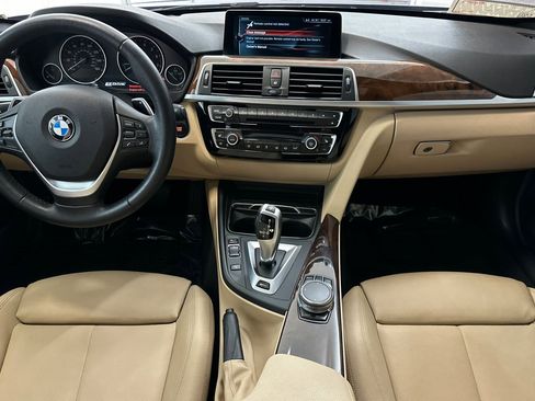 Used 2017 BMW 330e RWD image 16