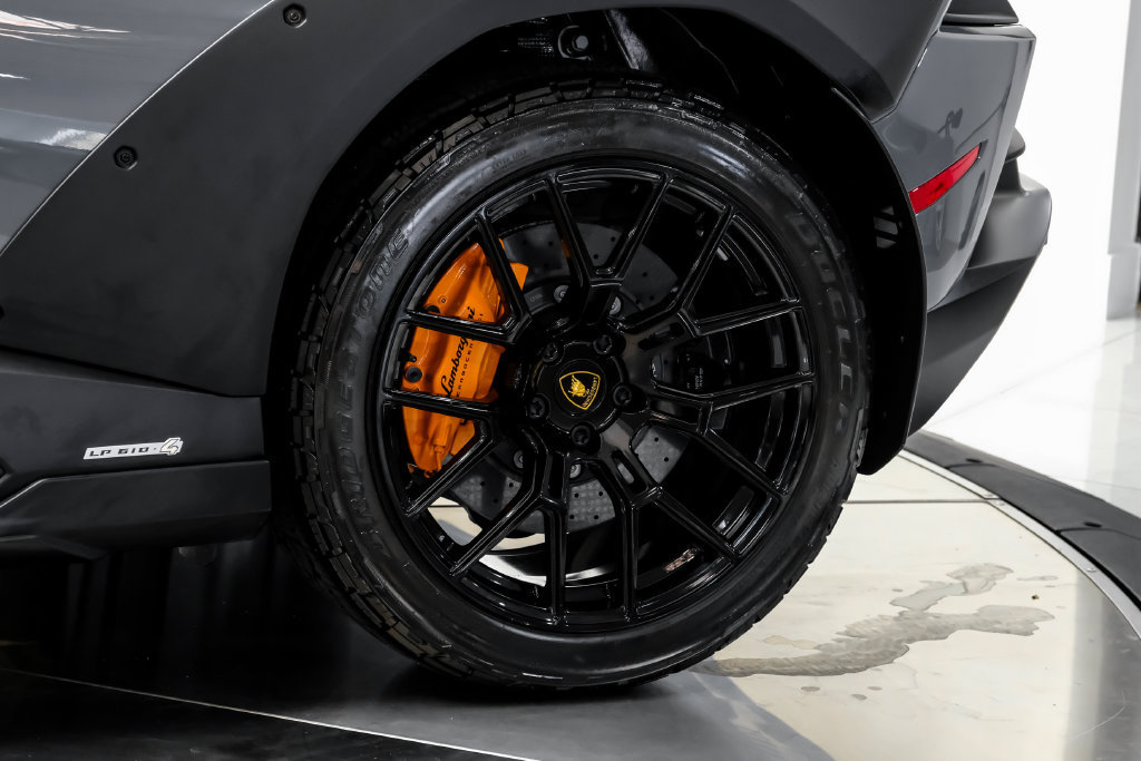 Used 2024 Lamborghini Huracan Sterrato AWD/4WD image 43