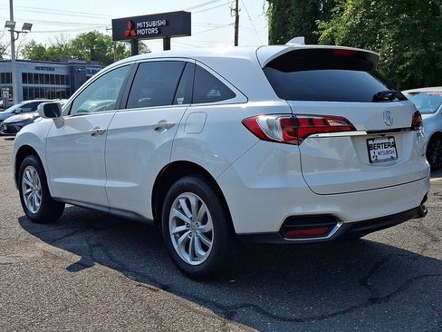 Used 2018 Acura RDX AWD image 4