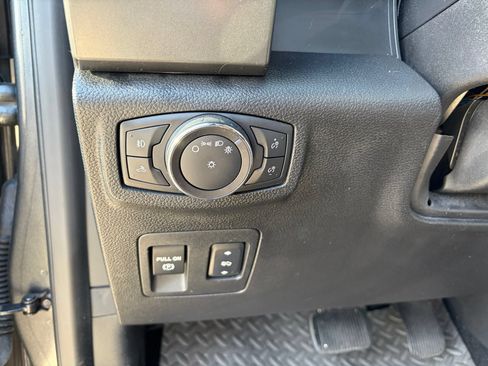 Used 2018 Ford F150 XLT w/ Equipment Group 301A Mid RWD image 25