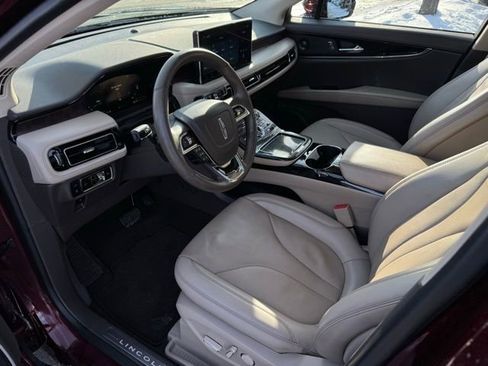 Certified 2023 Lincoln Nautilus Reserve w/ Luxury Package image 19