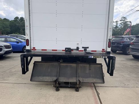 Used 2024 Isuzu NPR RWD image 20