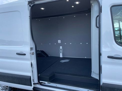 New 2026 Ford Transit 250 Base image 24
