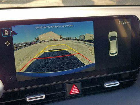 New 2025 Hyundai Ioniq 5 SEL image 24