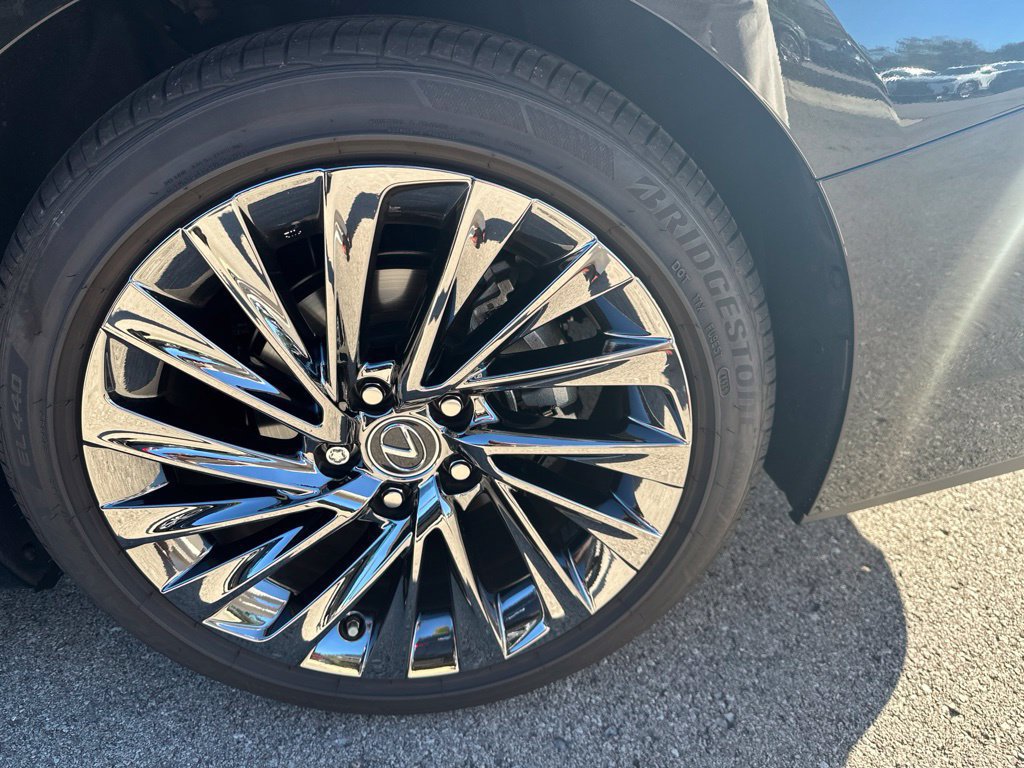 Certified 2025 Lexus ES 350 Ultra Luxury FWD image 35