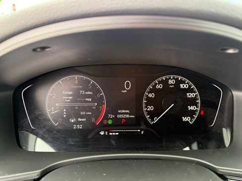 Used 2023 Honda Civic Sport image 27