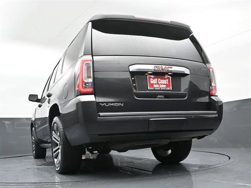 Used 2018 GMC Yukon Denali w/ Denali Ultimate Package RWD image 36