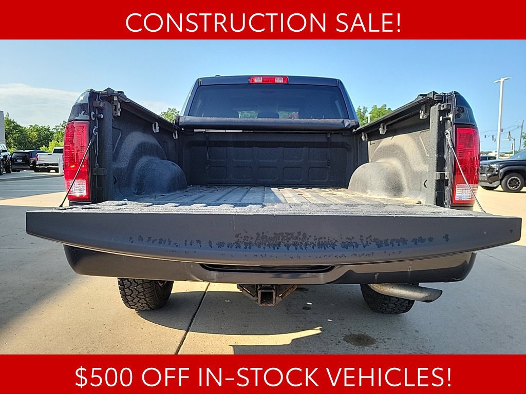 Used 2017 RAM 1500 Express AWD/4WD image 13