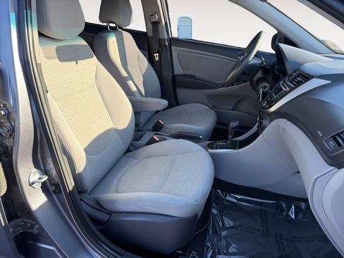 Used 2016 Hyundai Accent SE image 19