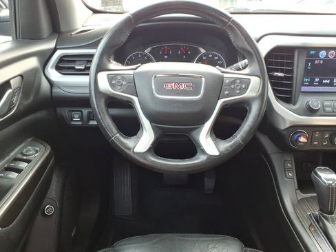 Used 2017 GMC Acadia SLT AWD/4WD image 5
