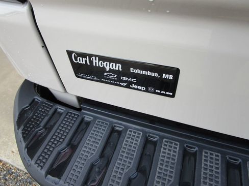 New 2026 GMC Sierra 1500 AT4 image 12