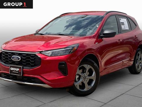 Certified 2024 Ford Escape ST-Line w/ Tech Pack #1 AWD/4WD image 1