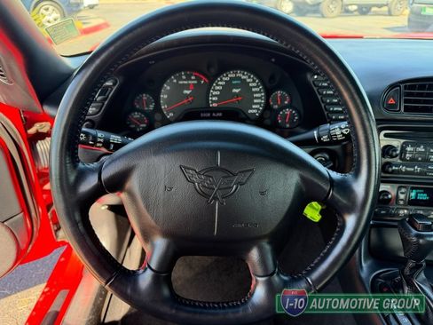 Used 2003 Chevrolet Corvette Coupe w/ Preferred Equipment Group RWD image 14