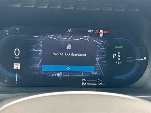 Certified 2023 Volvo XC90 T8 Plus image 30