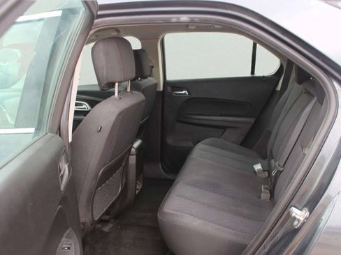 Used 2012 Chevrolet Equinox LS FWD image 6