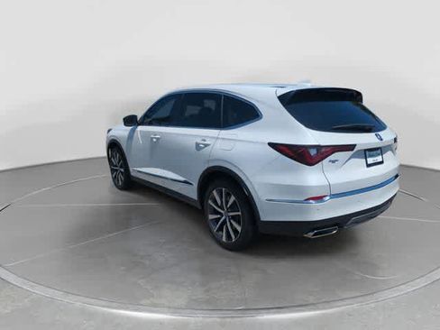 Certified 2025 Acura MDX FWD w/ Technology Package image 6