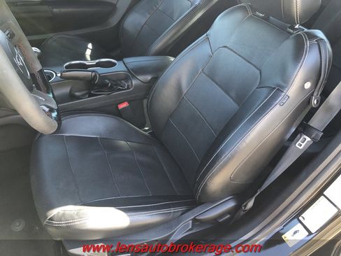 Used 2018 Ford Mustang GT Premium image 12