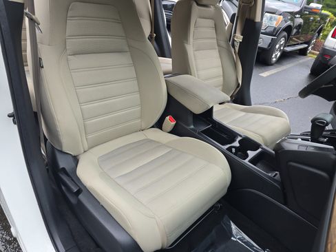 Used 2018 Honda CR-V EX image 10