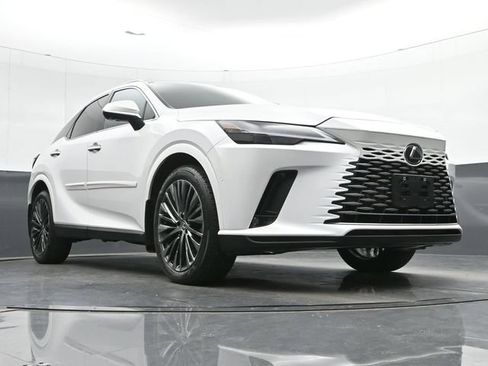 Certified 2023 Lexus RX 350 AWD w/ Accessory Package image 33