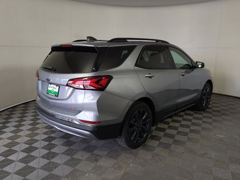 Used 2023 Chevrolet Equinox RS w/ RS Leather Package FWD image 9