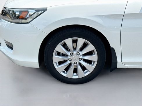 Used 2015 Honda Accord EX-L image 29