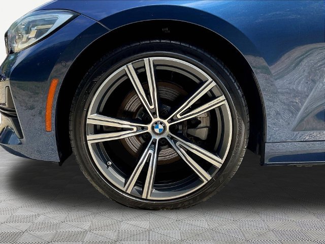 Used 2021 BMW 330i Sedan w/ Premium Package RWD image 35
