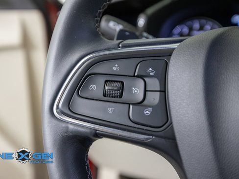 Used 2022 Buick Envision Avenir w/ Technology Package II FWD image 14