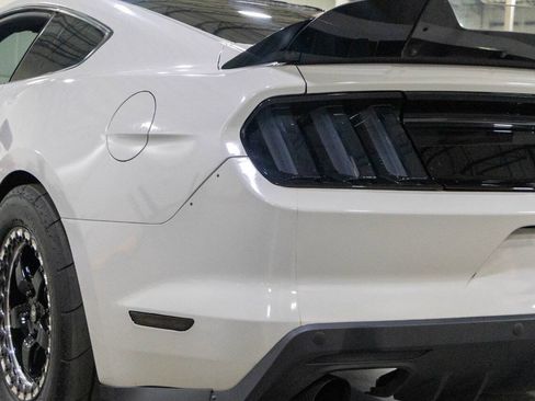 Used 2016 Ford Mustang GT RWD image 25