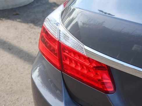 Used 2013 Honda Accord EX-L image 8