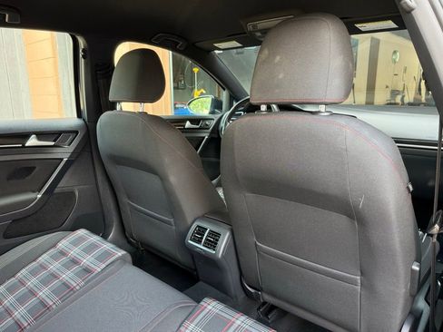 Used 2017 Volkswagen GTI S FWD image 18
