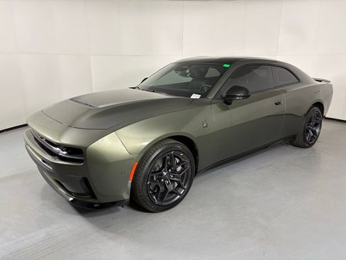 New 2026 Dodge Charger Scat Pack w/ Blacktop Package AWD/4WD image 4