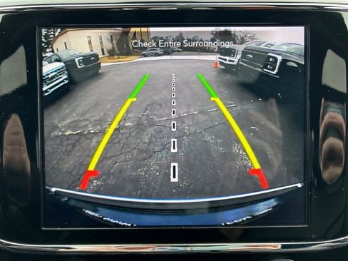 Used 2021 Jeep Grand Cherokee Limited image 29