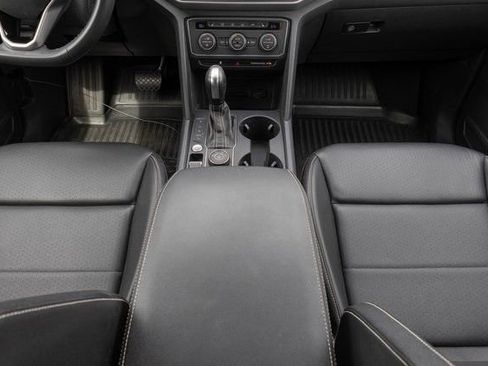 Used 2021 Volkswagen Atlas SE image 27