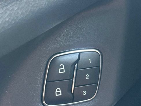 Used 2024 Ford Expedition Max XLT AWD/4WD image 21
