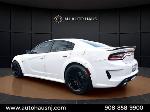 Used 2021 Dodge Charger SRT Hellcat RWD image 6