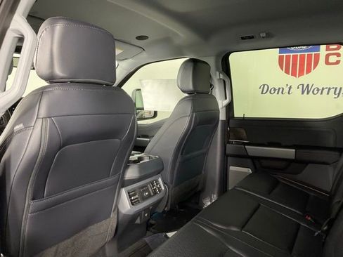 New 2025 Ford F350 Lariat w/ Lariat Ultimate Package image 15