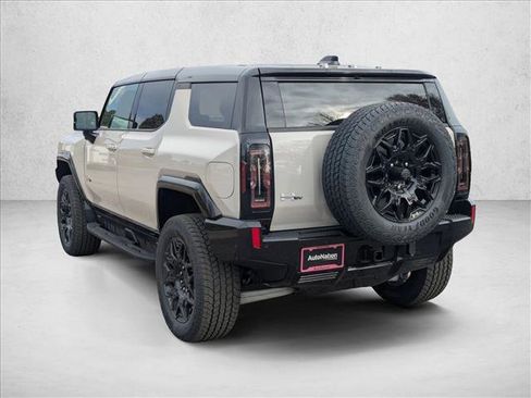 New 2026 GMC Hummer EV SUV image 7