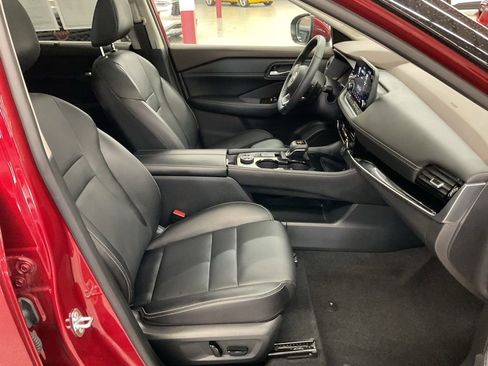 Used 2023 Nissan Rogue SL w/ SL Premium Package AWD/4WD image 17