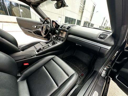 Used 2015 Porsche Boxster image 26