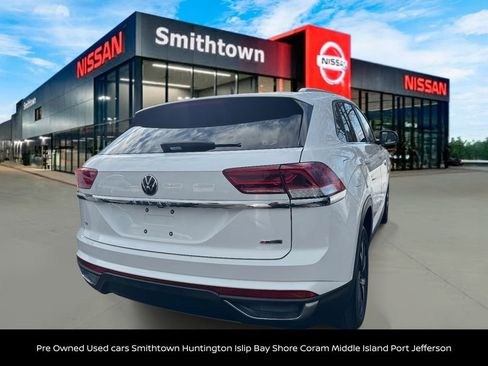 Used 2021 Volkswagen Atlas Cross Sport SE image 5