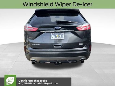 Used 2020 Ford Edge SEL w/ Cold Weather Package image 7
