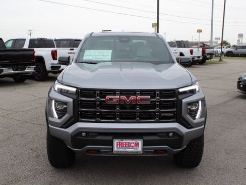 New 2025 GMC Canyon AT4 w/ AT4X Package image 8