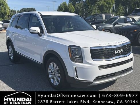 Used 2022 Kia Telluride LX AWD/4WD image 1