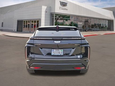 New 2026 Cadillac Lyriq Luxury image 5